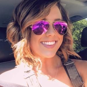 Meet your Posher, Jannelle